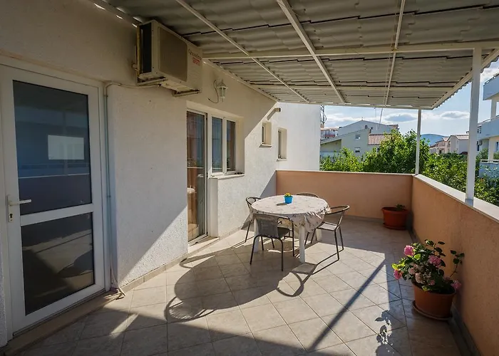 Natalija Διαμέρισμα Kaštela